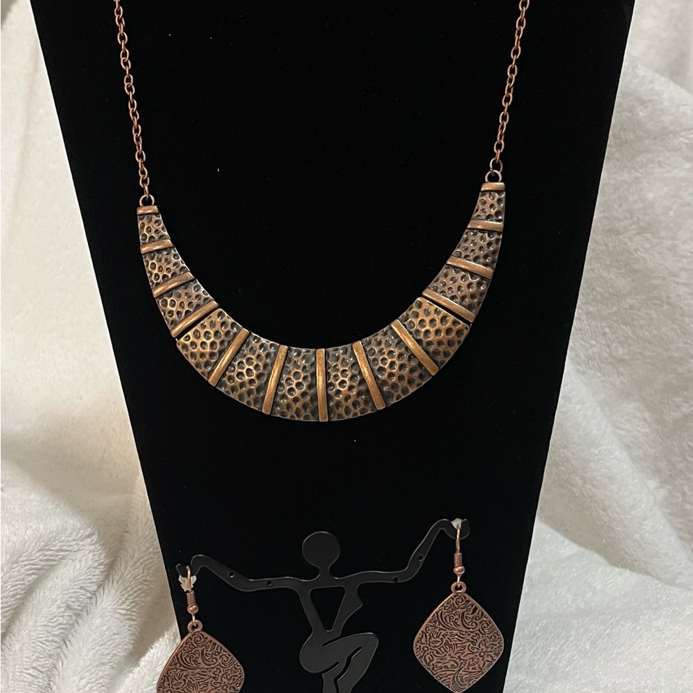 Elegant Copper Fashion Necklace and Earring Set